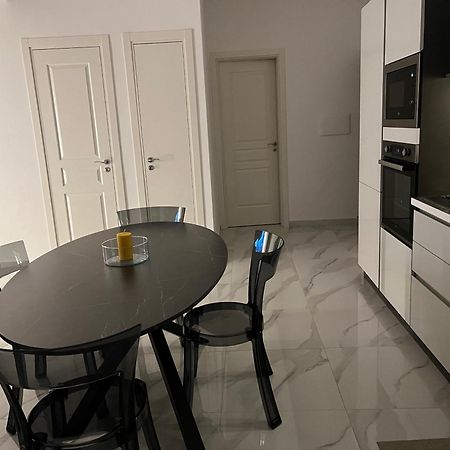 Cuore Di Napoli Centro מראה חיצוני תמונה